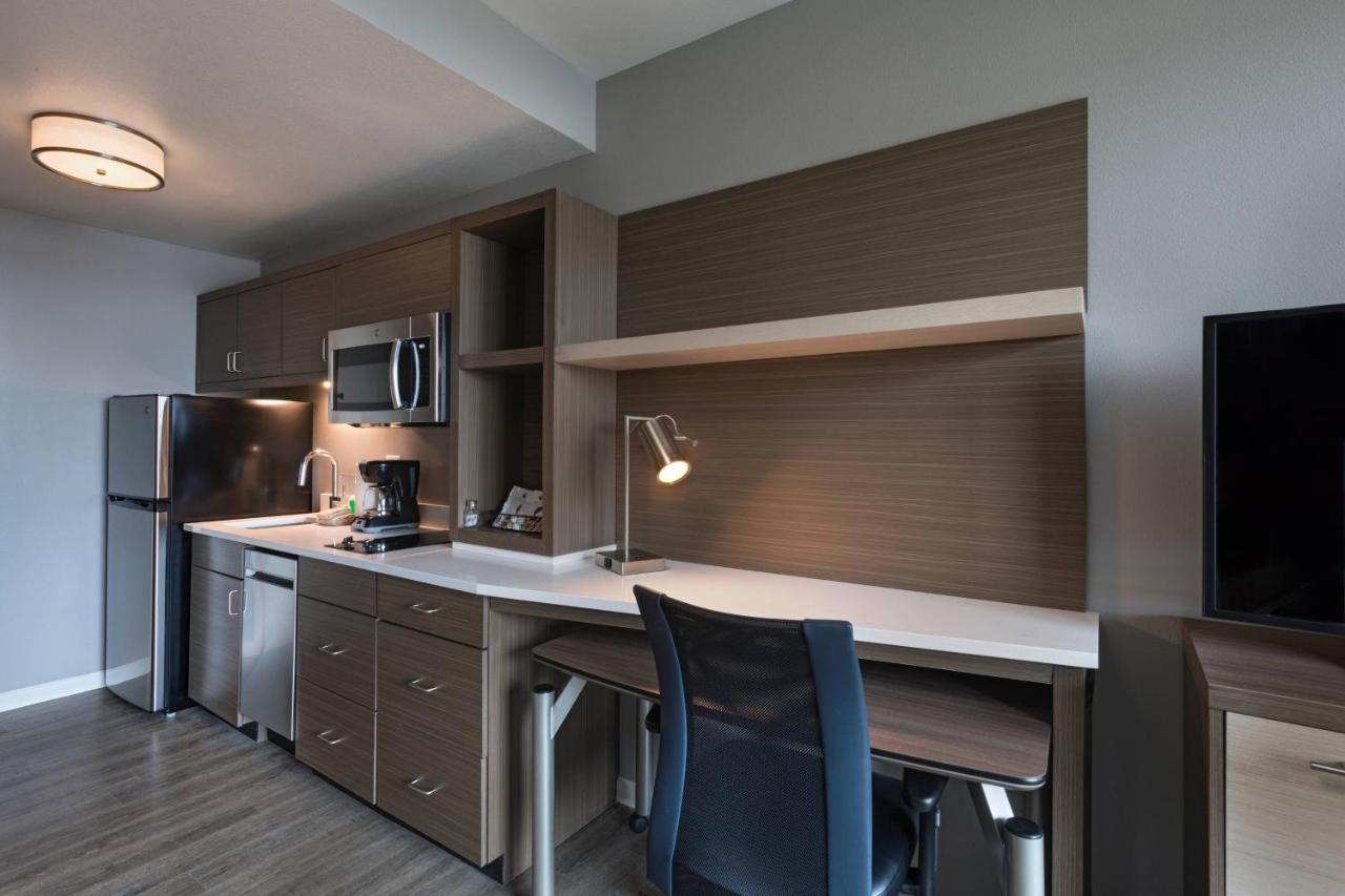 Towneplace Suites By Marriott San Diego Airport/Liberty Station Экстерьер фото
