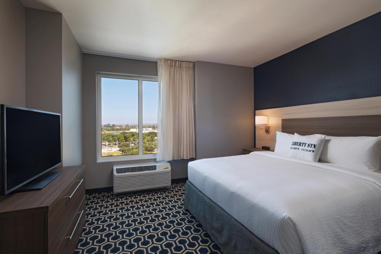 Towneplace Suites By Marriott San Diego Airport/Liberty Station Экстерьер фото